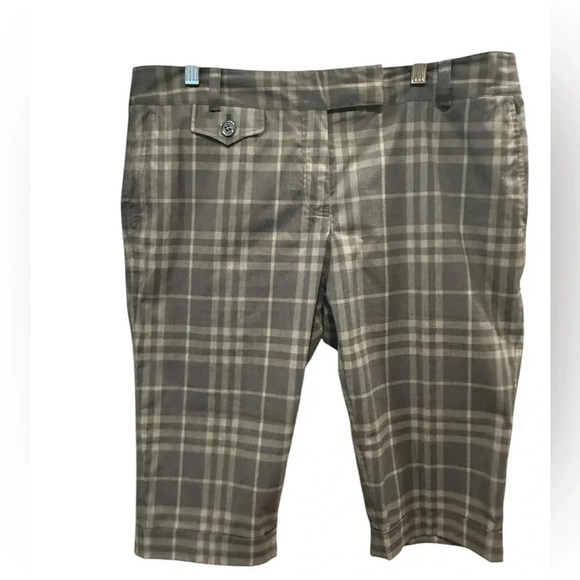 Burberry Brit Gray Plaid Bermuda shorts size 12 - Picture 1 of 5